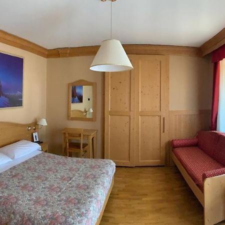 Albergo Garni Ajarnola Auronzo di Cadore Exterior foto