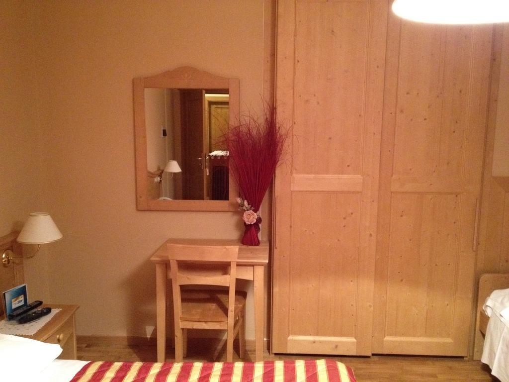 Albergo Garni Ajarnola Auronzo di Cadore Quarto foto